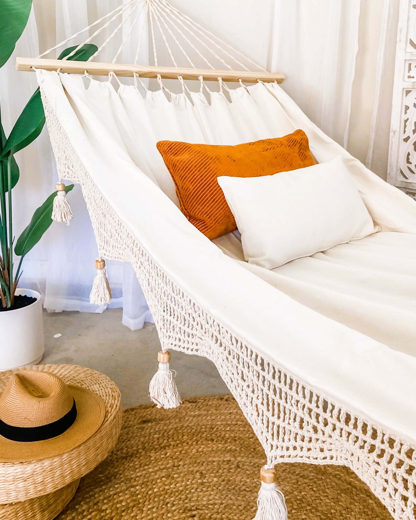 bohemian hammock with wood spreader bars