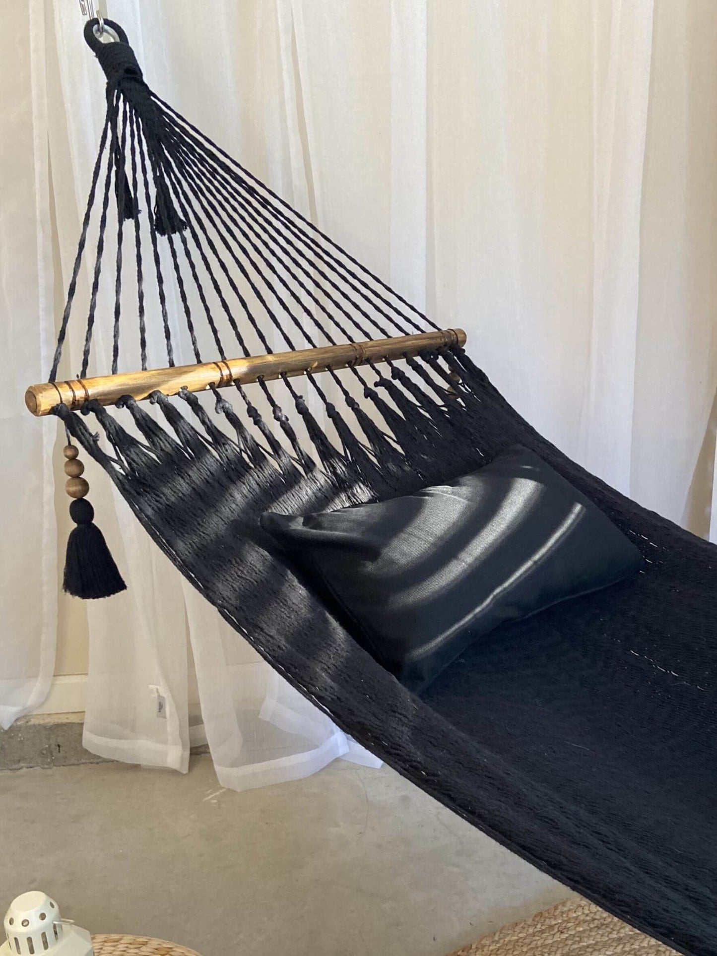 Black Hammock With Wood Spreader Bars
