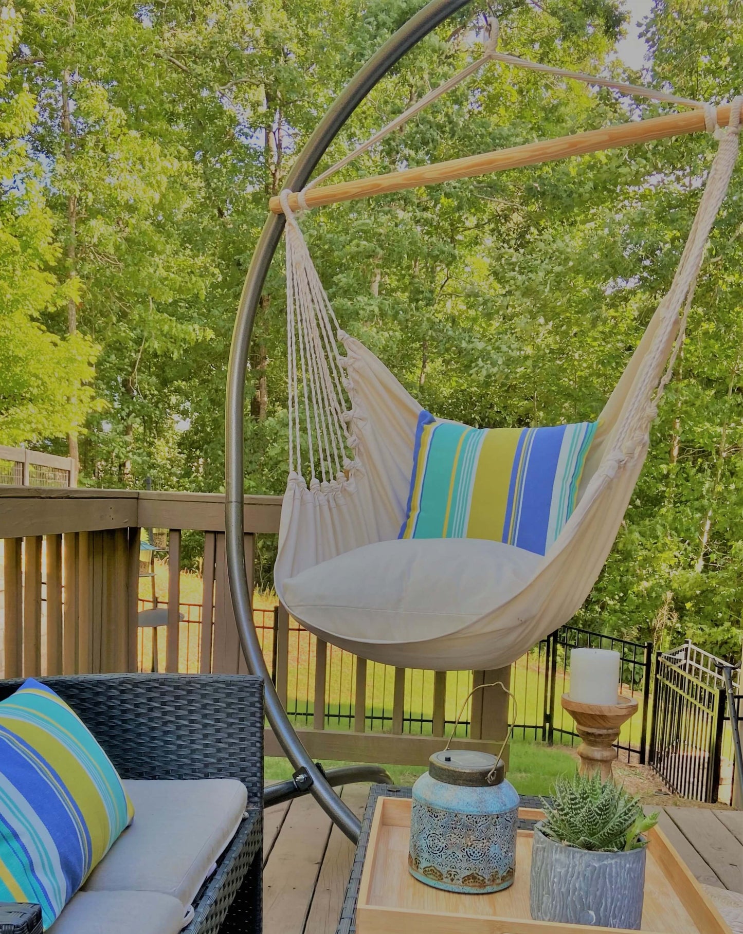 Hammock with pillow with green and blue stripes Pillow