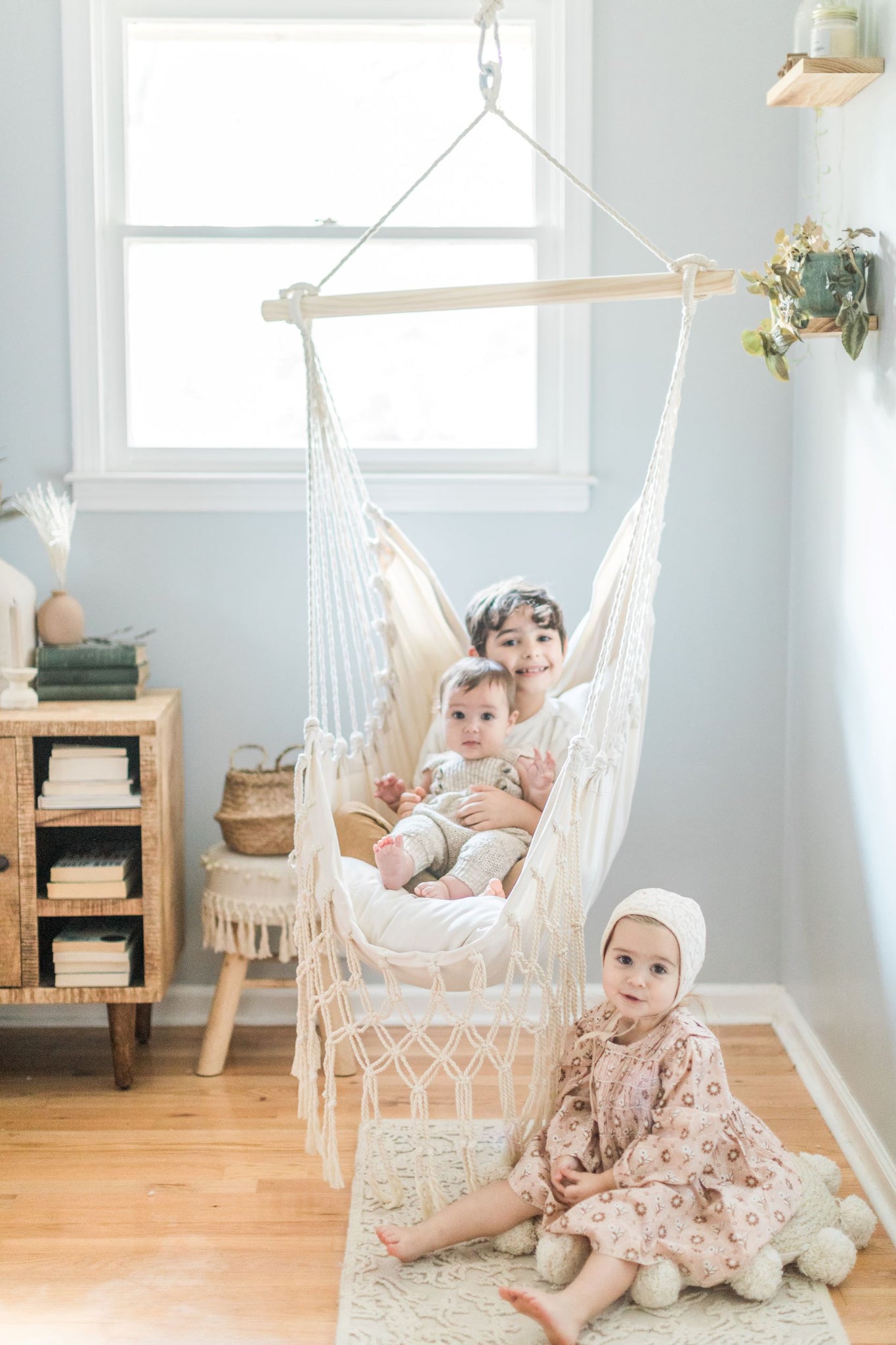 Discover Four Cozy Indoor Kids' Hammock Swing Chairs