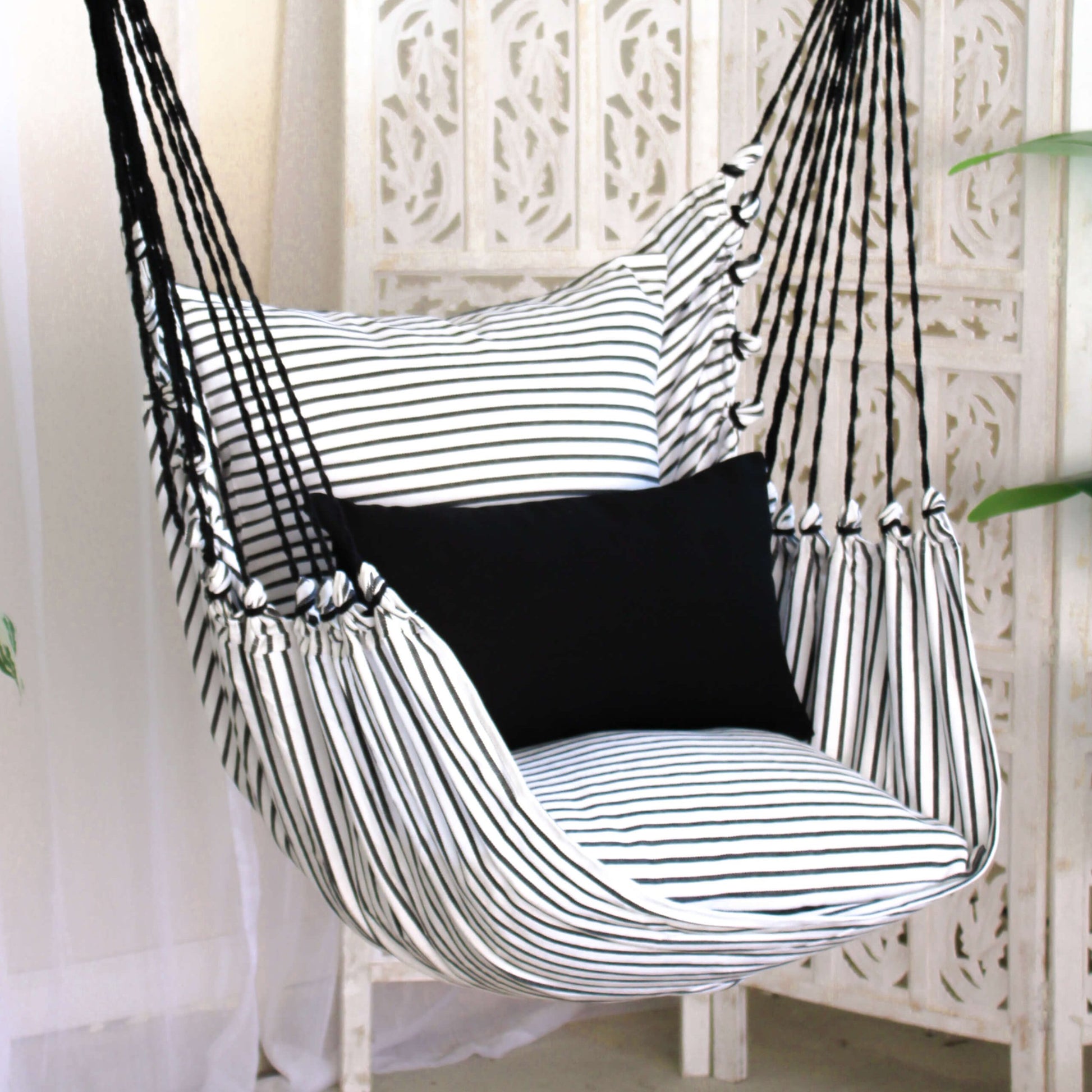 lumbar black throw pillow